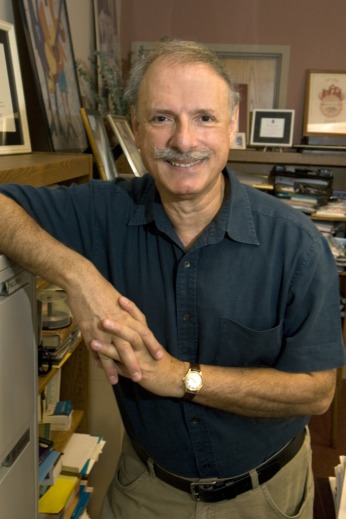 photo of Dr. Georgopoulos